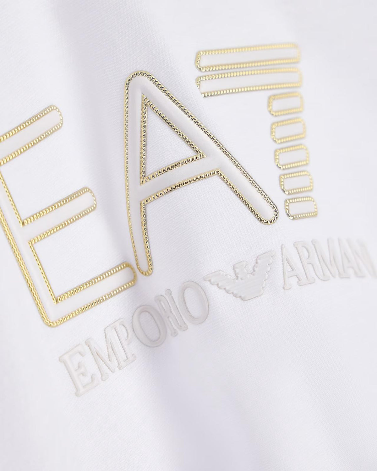 T-SHIRT CON LOGO SUL DAVANTI