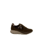 SNEAKERS IN PELLE SCAMOSCIATA